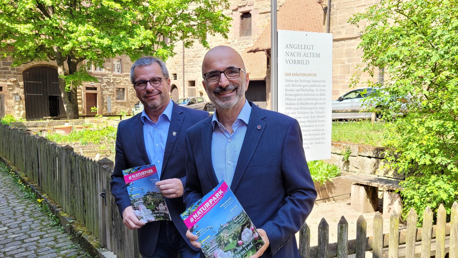 Naturschutz, Erholung und nachhaltige Bildung und Entwicklung sind für Dietmar Gretter (rechts) und Andreas Felchle die zentralen Handlungsfelder in der Naturparkarbeit. Foto: p Naturschutz, Erholung und nachhaltige Bildung und Entwicklung sind für Dietmar Gretter (rechts) und Andreas Felchle die zentralen Handlungsfelder in der Naturparkarbeit. Foto: p