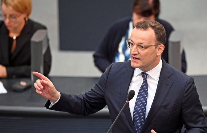 Hat er die Unionsfraktion nicht im Griff? Jens Spahn (CDU) im Bundestag.<span class='image-autor'>Foto: Niklas Treppner/dpa</span>