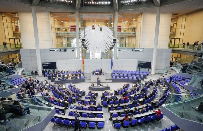 Der erleichterte Zugang zum Kurzarbeitergeld ist vom Bundestag verlängert worden.<span class='image-autor'>Foto: Kay Nietfeld/dpa</span>