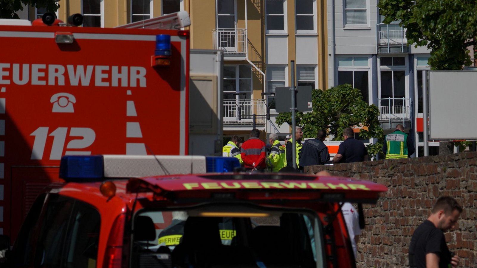 Mehrere Täter haben in Sinzig Geiseln in einer Bank genommen.Foto: Sascha Ditscher/dpa/Sascha Ditscher