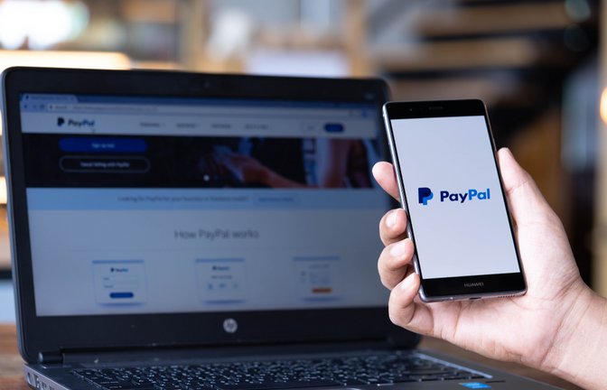 Wie kann man Geld auf PayPal einzahlen?<span class='image-autor'>Foto: Nopparat Khokthong/ Shutterstock</span>