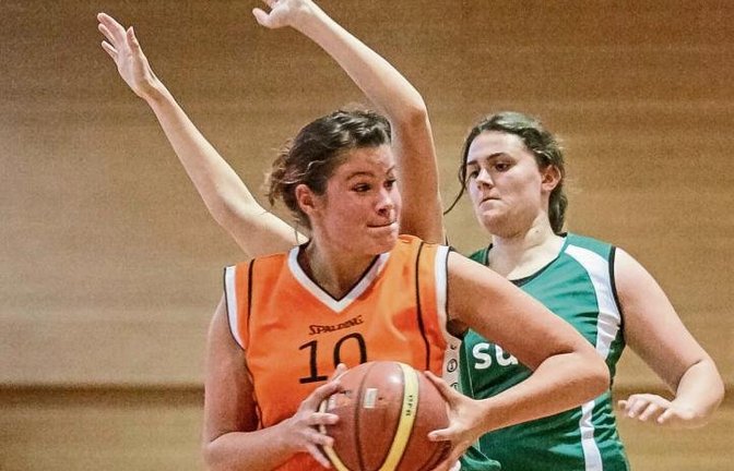 Auf Nadja Schuldes (vorne) und ihr Team wartet eine schwere Aufgabe. Foto: Simecek