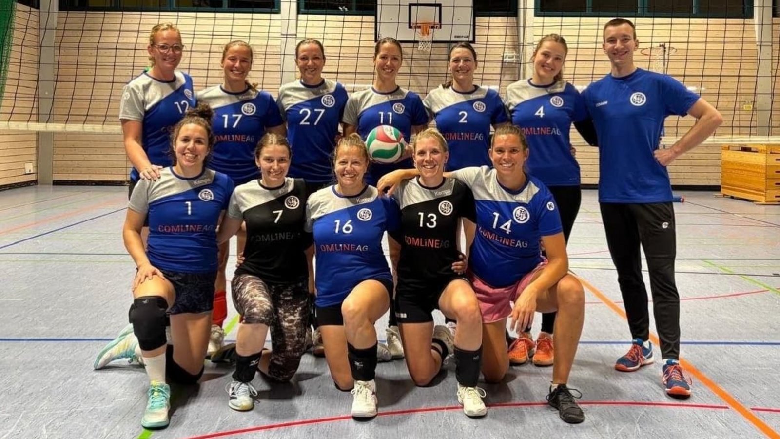 Das Frauenteam des VfL Sindelfingen hat mit Lukas Thiem (re.) einen neuen Trainer - verrübergehend.VfL