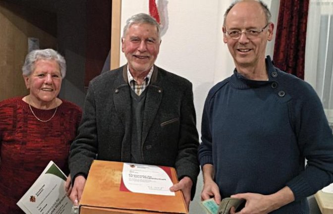 Ehrung der treuen Mitglieder beim Schwäbischen Albverein in Hohenhaslach.  Foto. p