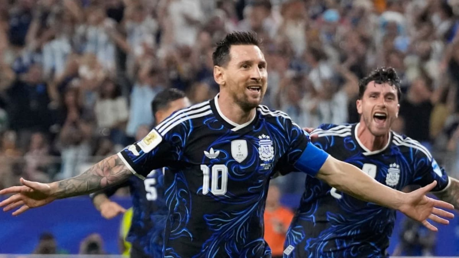 Lionel Messi will mit Argentinien gegen England in das WM-Finale einziehen.Tony Gutierrez/AP/dpa Lionel Messi will mit Argentinien gegen England in das WM-Finale einziehen.Tony Gutierrez/AP/dpa