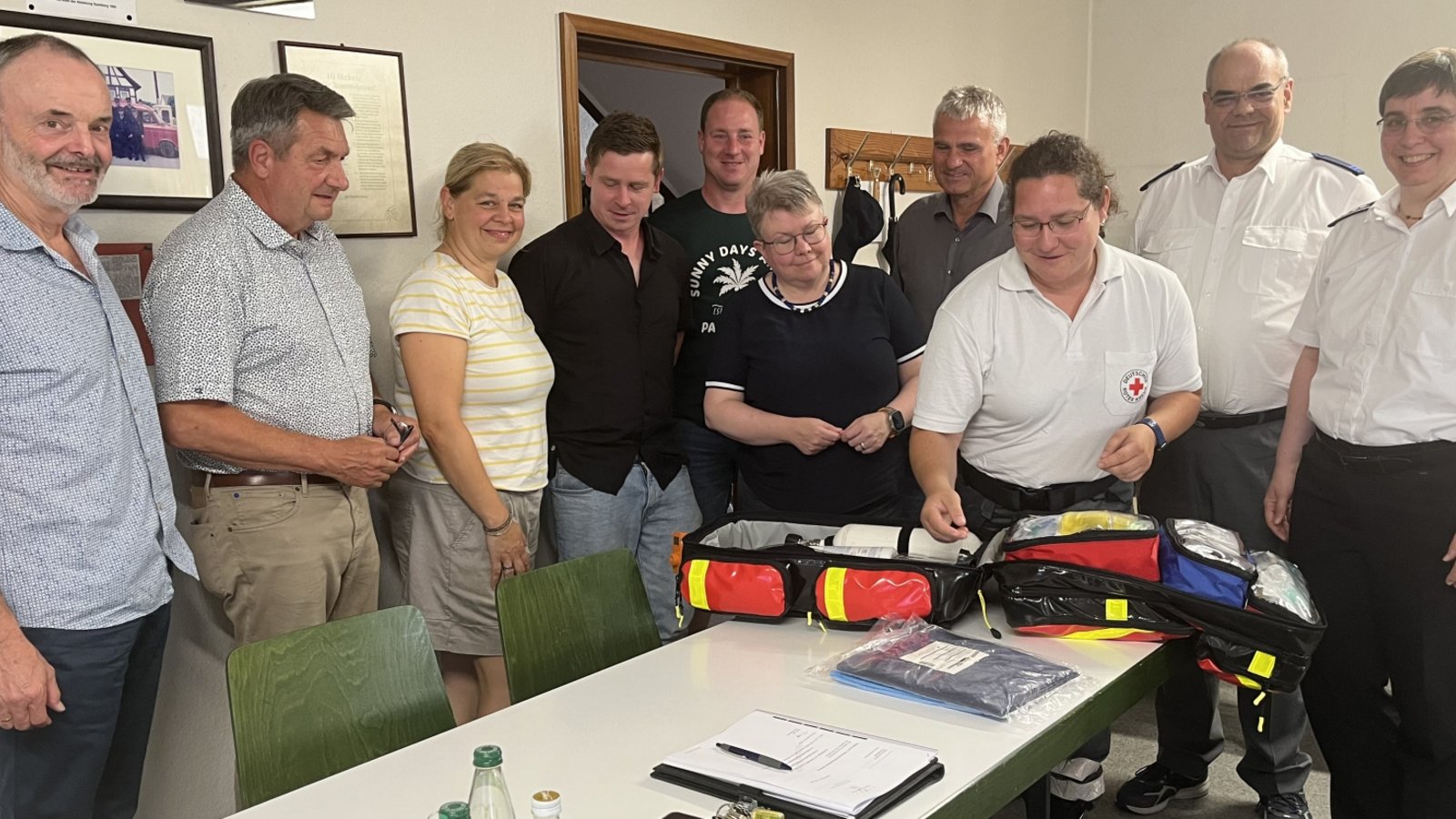 Ein Rettungsrucksack kostet nicht wenig, kann im Ernstfall aber viel bewirken. Foto: Glemser Ein Rettungsrucksack kostet nicht wenig, kann im Ernstfall aber viel bewirken. Foto: Glemser