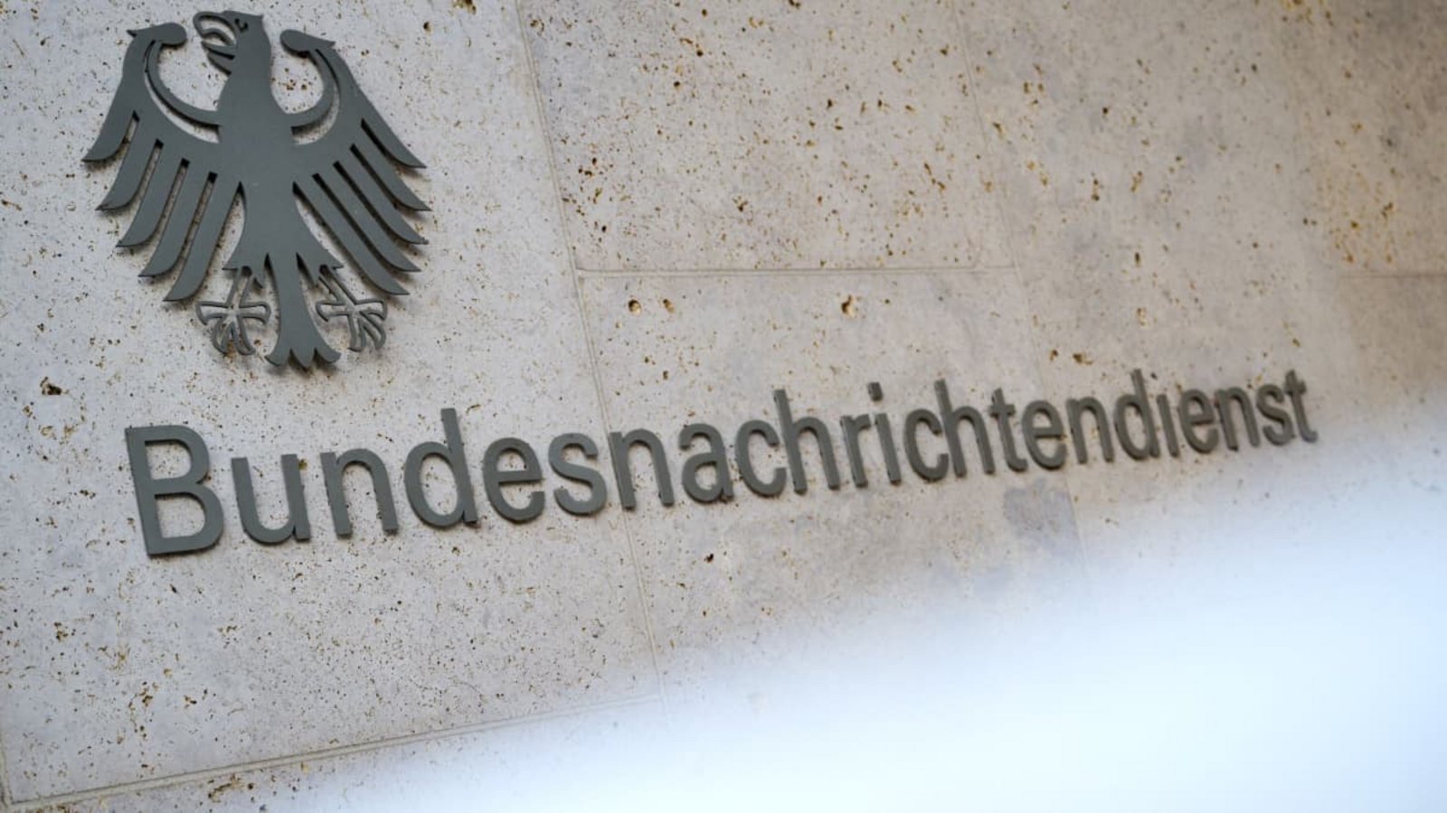 Die Zentrale des Bundesnachrichtendienstes in Berlin. Die Regierung möchte die Geheimdienste stärken, um gegen Spionage in Deutschland vorzugehen.Sebastian Gollnow/dpa Die Zentrale des Bundesnachrichtendienstes in Berlin. Die Regierung möchte die Geheimdienste stärken, um gegen Spionage in Deutschland vorzugehen.Sebastian Gollnow/dpa