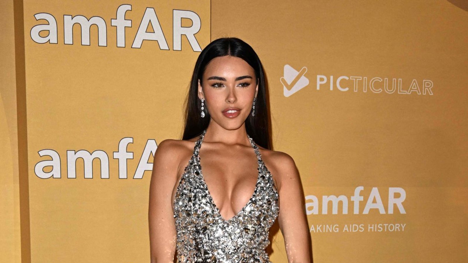 Sängerin Madison Beer performte bei dem Event.Foto: AFP/ROBYN BECK Sängerin Madison Beer performte bei dem Event.Foto: AFP/ROBYN BECK