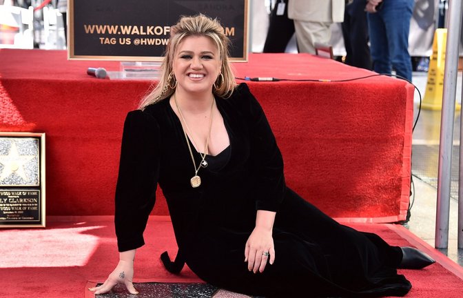 Verewigt in Hollywood: Kelly Clarkson wurde mit einem Stern geehrt.<span class='image-autor'>Foto: Jordan Strauss/Invision/AP/dpa</span>