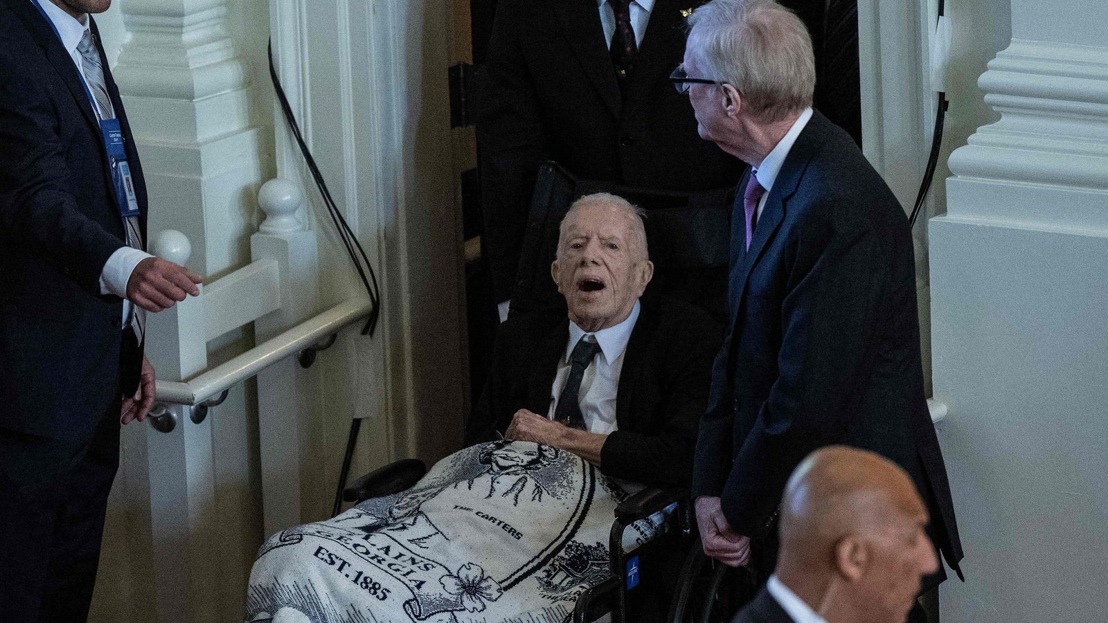 Jimmy Carter ließ es sich nicht nehmen, an der Trauerfeier für seine Frau Rosalynn teilzunehmen.Foto: AFP/ANDREW CABALLERO-REYNOLDS Jimmy Carter ließ es sich nicht nehmen, an der Trauerfeier für seine Frau Rosalynn teilzunehmen.Foto: AFP/ANDREW CABALLERO-REYNOLDS