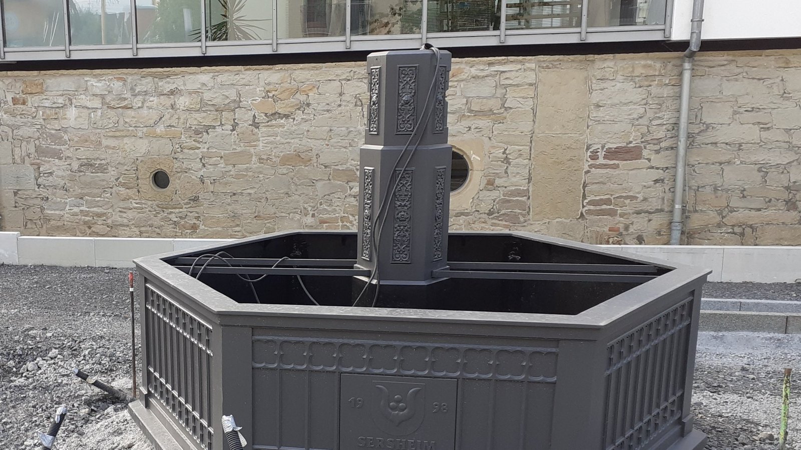Die Umstrukturierung am Schlößlesbrunnen ist noch im Gange. Foto: Glemser Die Umstrukturierung am Schlößlesbrunnen ist noch im Gange. Foto: Glemser