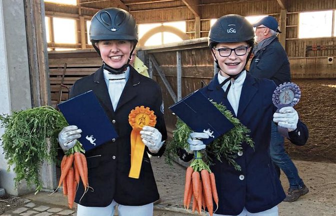 Freuen sich über die Berufung in den Regionalkader Vielseitigkeit Württemberg: (von links) Zoe Steinmetz und Henry Gemmi Foto: privat