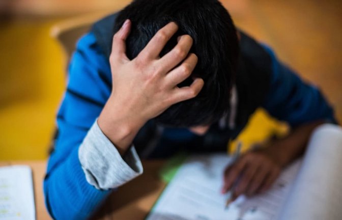 Nicht jeder Jugendliche schafft einen Schulabschluss. Dahinter steckt oft eine Vielzahl von Problemen.<span class='image-autor'>Andreas Arnold/dpa</span>