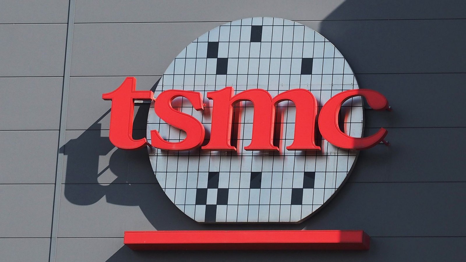 Taiwans Chipriese TSMC hat zum Jahresstart einen deutlichen Gewinn verbucht. (Symbolbild)Foto: David Chang/EPA/dpa