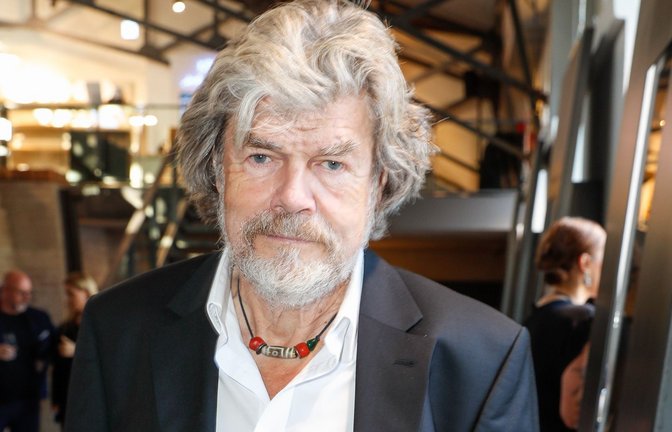 Bergsteiger-Legende Reinhold Messner hat gelassen auf den Verlust zweier Titel im Guinness-Buch der Rekorde reagiert.<span class='image-autor'>Foto: Gerald Matzka/dpa</span>