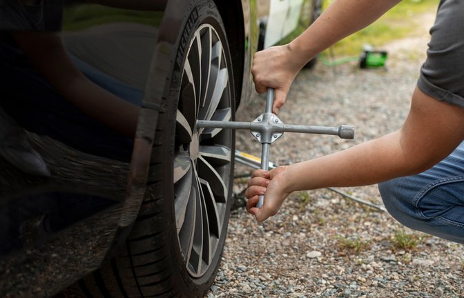 Müssen die Allwetterreifen bald runter?<span class='image-autor'>Foto: fast-stock / shutterstock.com</span>