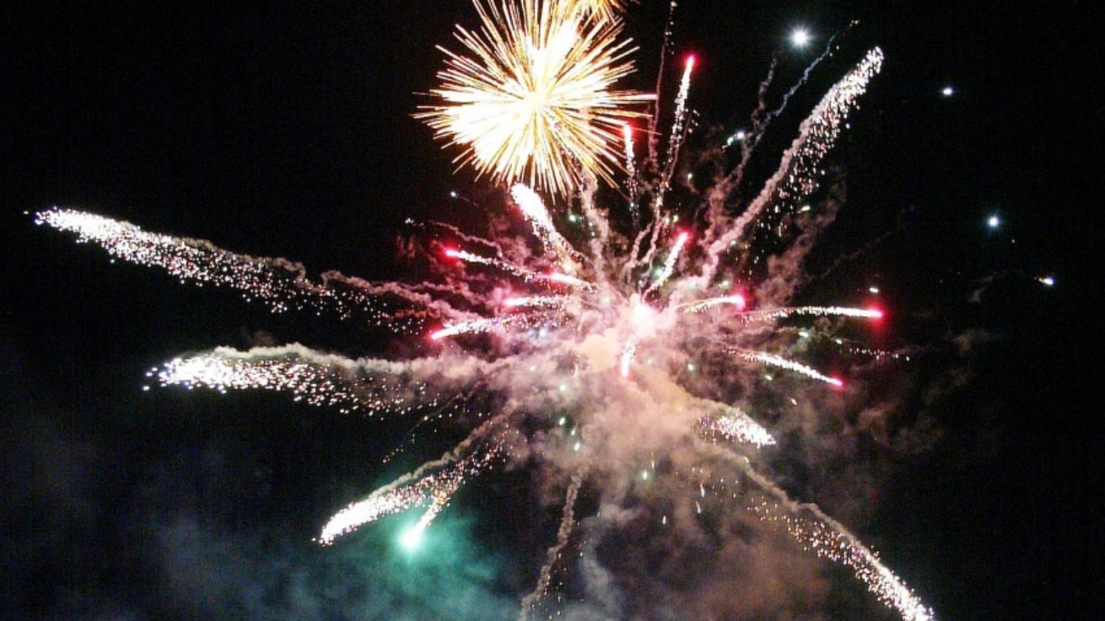 Die Polizei empfiehlt: Zum Jahreswechsel sollte trotz Feierlaune auf die Sicherheit geachtet werden. Archivfoto: VKZ/Küppers