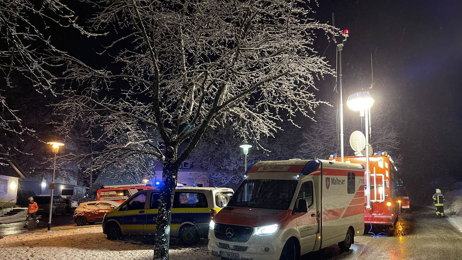 Das Feuer konnte zwar recht schnell gelöscht werden, dennoch forderte es drei Menschenleben.Foto: 7aktuell.de/Simon Adomat/7aktuell.de | Simon Adomat
