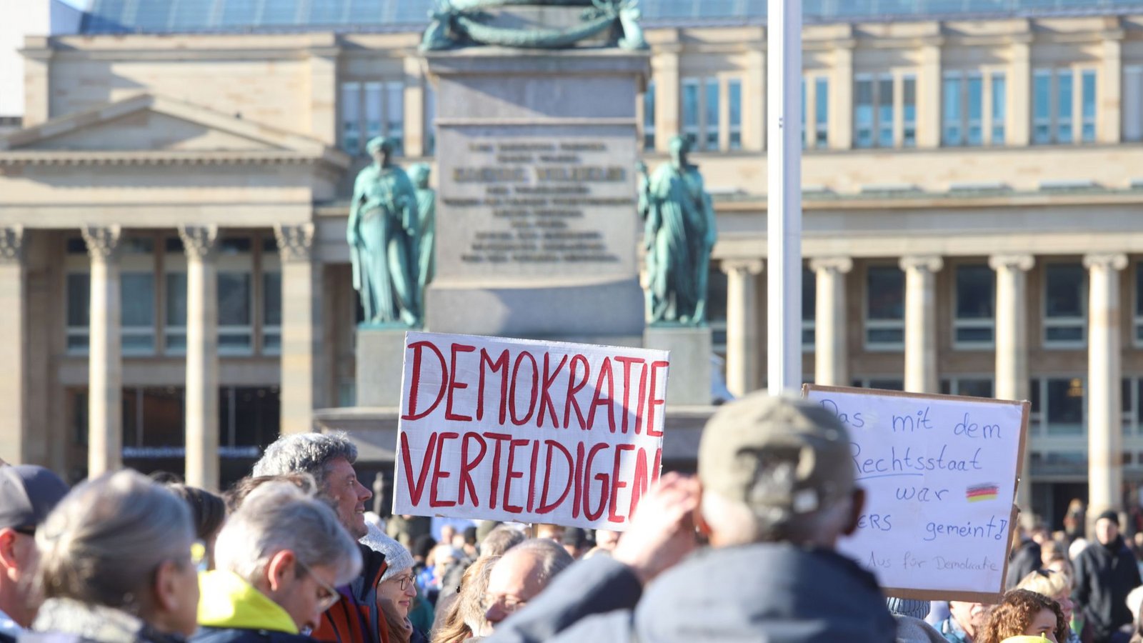 Hunderttausende gehen für die Demokratie auf die Straße.Foto: Lichtgut/Zophia Ewska