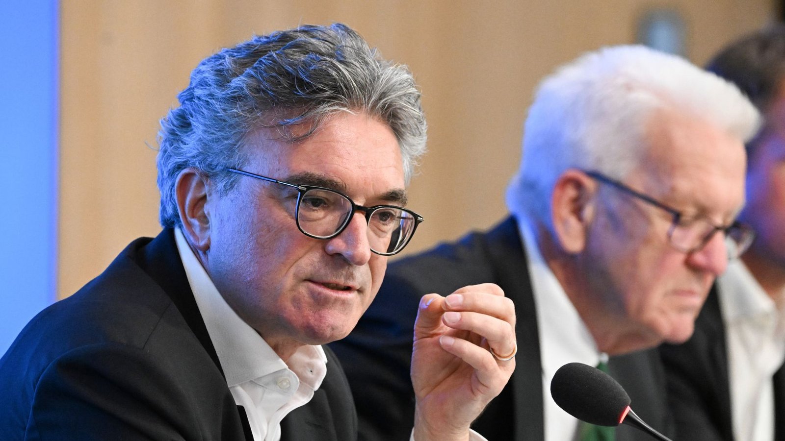 „Auch die Regierung selbst kann vieles ändern“: Der neue Chef des Normenkontrollrats Dieter Salomon.Foto: dpa/Bernd Weißbrod „Auch die Regierung selbst kann vieles ändern“: Der neue Chef des Normenkontrollrats Dieter Salomon.Foto: dpa/Bernd Weißbrod