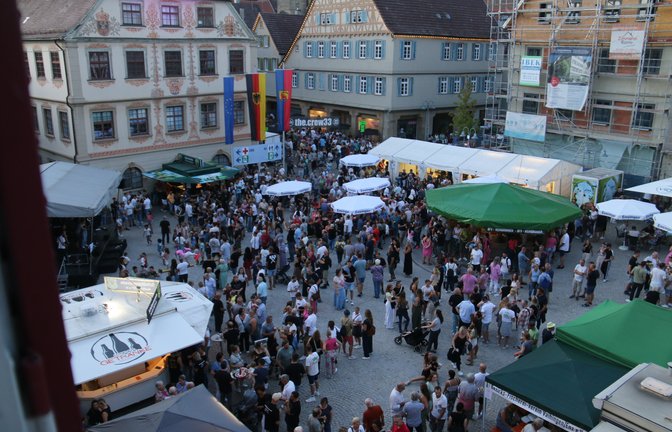 Beim Vaihinger Straßenfest geht es bei der Griechischen Gemeinde in diesem Jahr um einen guten Zweck. Archivfoto: Rücker