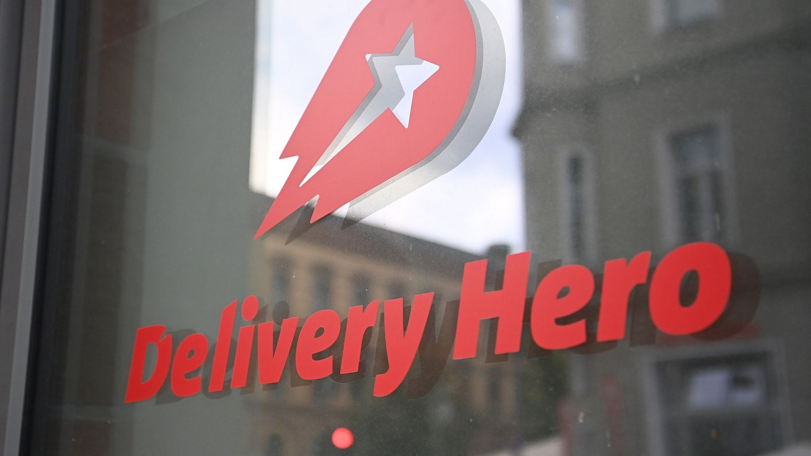 Ein neuer namhafter Besitzer steht bei Delivery Hero vor der Tür.Foto: Britta Pedersen/dpa-Zentralbild/dpa Ein neuer namhafter Besitzer steht bei Delivery Hero vor der Tür.Foto: Britta Pedersen/dpa-Zentralbild/dpa