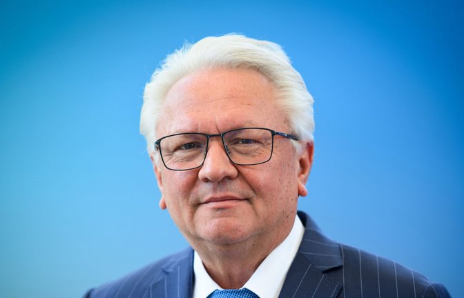 Armin Papperger soll auf einer russischen „Abschussliste“ gestanden haben. (Archivbild)<span class='image-autor'>Foto: dpa/Bernd von Jutrczenka</span>