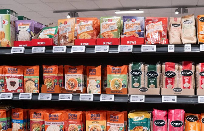 Ein Mix aus vielen  Zutaten: Fast Food im Supermarkt.<span class='image-autor'>Foto: imago/Eibner</span>