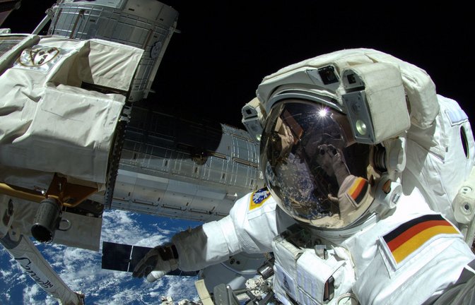 Der deutsche Astronaut Alexander Gerst, hier beiseinem ISS-Einsatz 2014, ist ein Kandidat für eine europäische Mondmission.<span class='image-autor'>Foto: dpa</span>