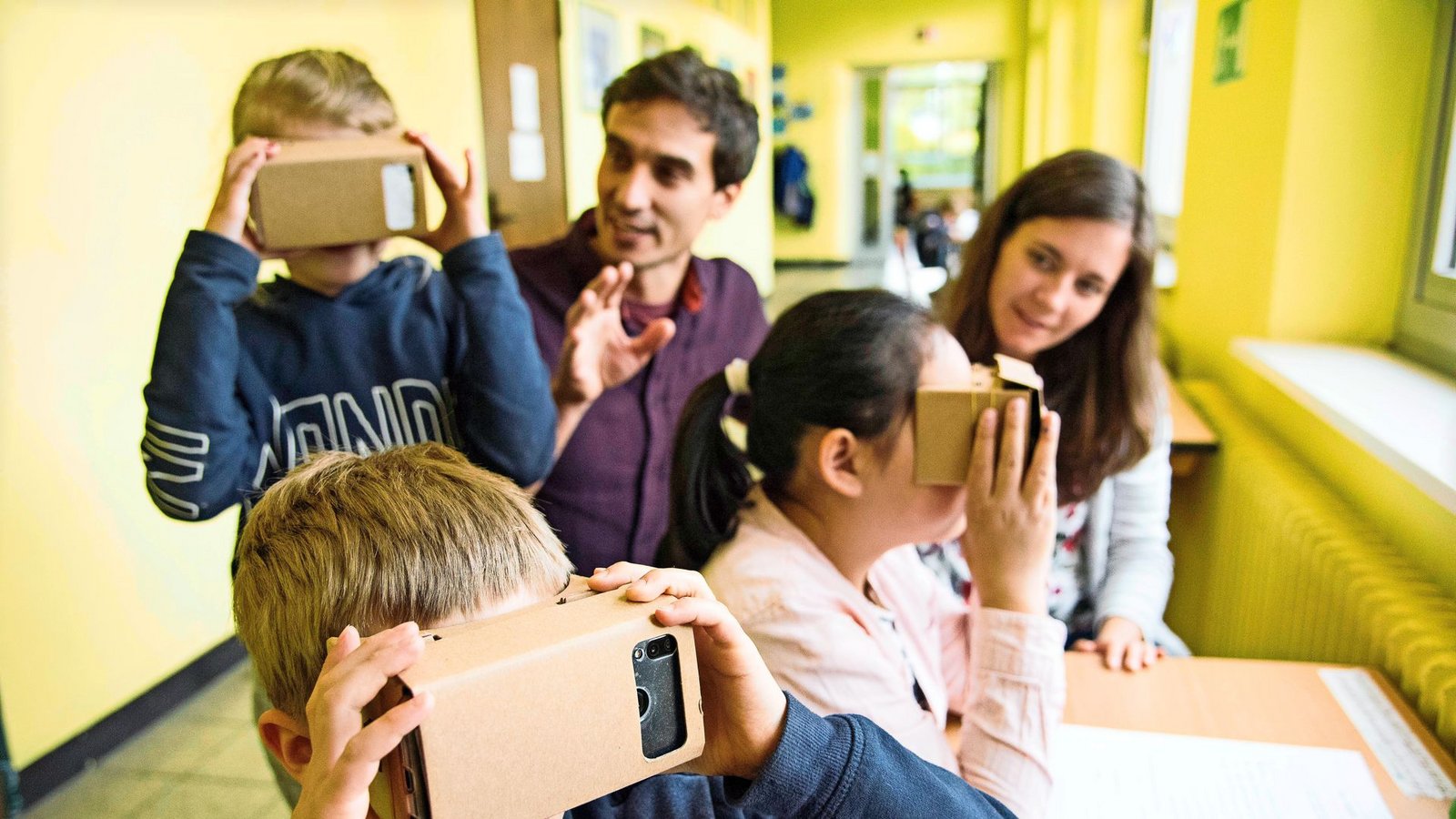 Ab dem Schuljahr 2025/2026 soll es an jeder weiterführenden Schulart ein eigenes Fach Medienbildung geben.Foto: /Funke Foto Services//Alexandra Roth Ab dem Schuljahr 2025/2026 soll es an jeder weiterführenden Schulart ein eigenes Fach Medienbildung geben.Foto: /Funke Foto Services//Alexandra Roth