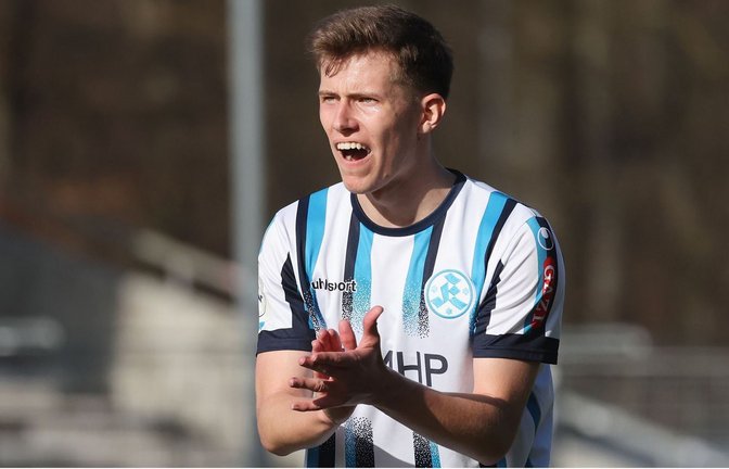 Der 22-jährige Vincent Schwab ist derzeit der einzige Innenverteidiger aus dem letztjährigen Stamm der Stuttgarter Kickers.<span class='image-autor'>Foto: Pressefoto Baumann</span>