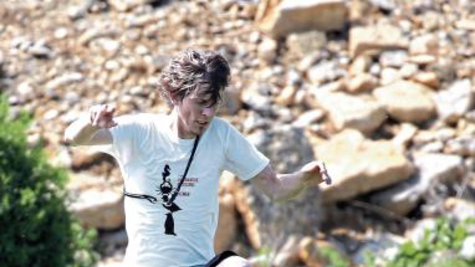 Andreas Knoch überspringt die Hürde locker, doch Victoria bleibt hängen. Foto: Küppers Andreas Knoch überspringt die Hürde locker, doch Victoria bleibt hängen. Foto: Küppers