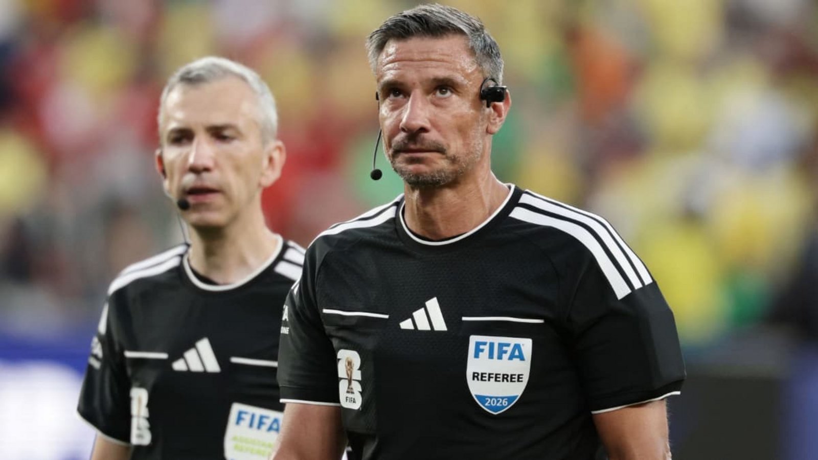 Slavko Vincic aus Slowenien leitet das WM-Finale zwischen Spanien und Argentinien.Adam Hunger/AP/dpa Slavko Vincic aus Slowenien leitet das WM-Finale zwischen Spanien und Argentinien.Adam Hunger/AP/dpa