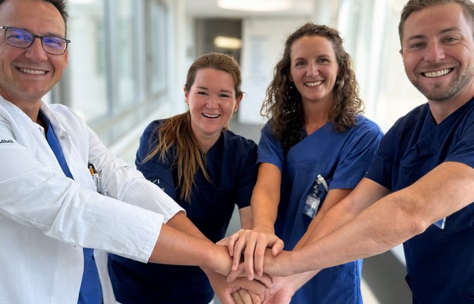 Das Expertenteam des Kontinenz- und Beckenbodenzentrums im RKH-Klinikum Ludwigsburg (von links): Doctor-Medic Luai Hajouan, Dr. Marilena Patalong-Dahm, Dr. Anna Merscher und Dr. Theodor Jovchevski, Oberarzt in der Klinik für Frauenheilkunde und Geburtshilfe.  <span class='image-autor'>Foto: RKH Gesundheit</span>