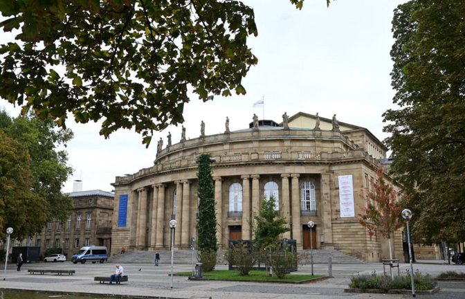 Der Littmann-Bau am Stuttgarter Eckensee ist dringend sanierungsbedürftig. Doch bis mit der Sanierung begonnen wird, dürften noch Jahre vergehen.<span class='image-autor'>Bernd Weißbrod/dpa</span>