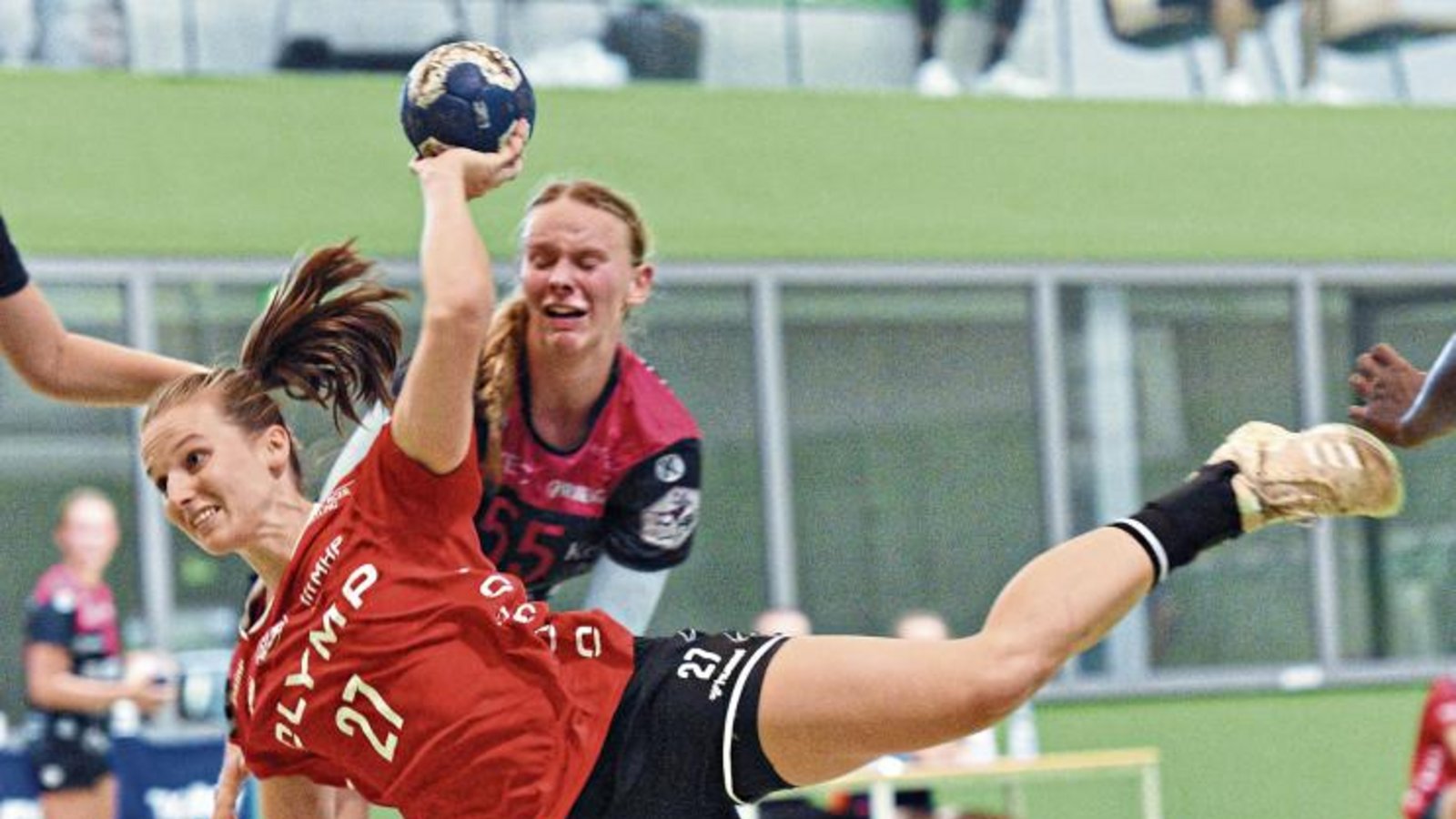 Julia Maidhof war beim Test bei den Tussies Metzingen zum Abschluss des Trainingslagers mit fünf Treffern die zweiterfolgreichste Torschützin der SG BBM Bietigheim.  Foto: Eibner