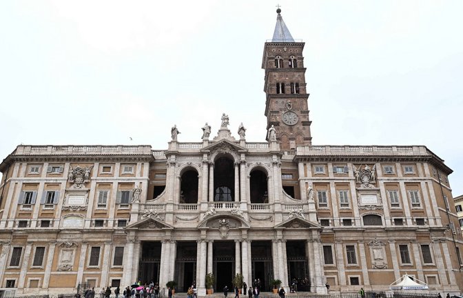 In Rom ist die Heilige Pforte in Santa Maria Maggiore, äußeres Zeichen des Heiligen Jahres der katholischen Kirche, geschlossen worden (Archivfoto).<span class='image-autor'>Foto: IMAGO/ZUMA Press/IMAGO/Vandeville Eric/ABACA</span>