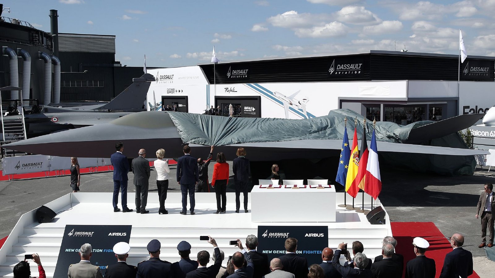 So könnte der europäische FCAS-Kampfjet aussehen – ob er aber je gebaut wird, steht in den Sternen.Foto: Benoit Tessier/POOL Reuters/dpa