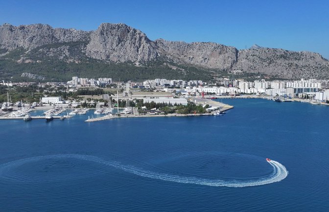 Die Türkische Riviera mit Antalya (Bild) gilt wie die fast alle Urlaubsdestinationen in der Türkei derzeit als sicher, wie das Auswärtige Amt in Berlin mitteilt.<span class='image-autor'>Foto: Imago/Anadolu Agency</span>