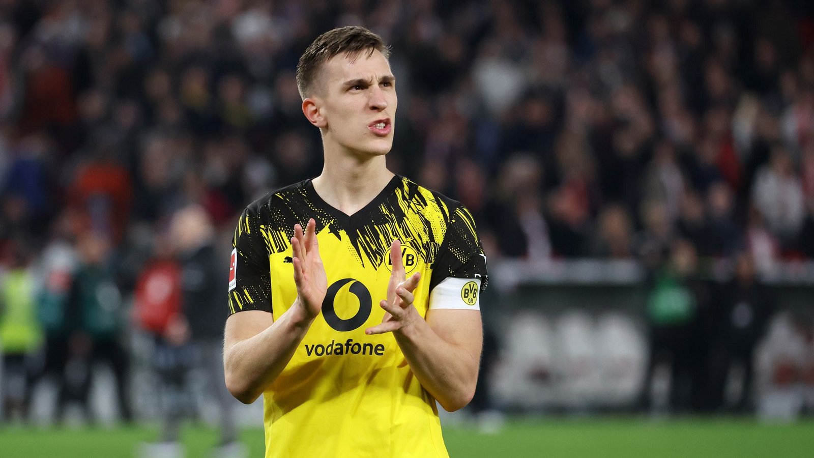 Nico Schlotterbeck bleibt Borussia Dortmund treu.Foto: Baumann/Julia Rahn