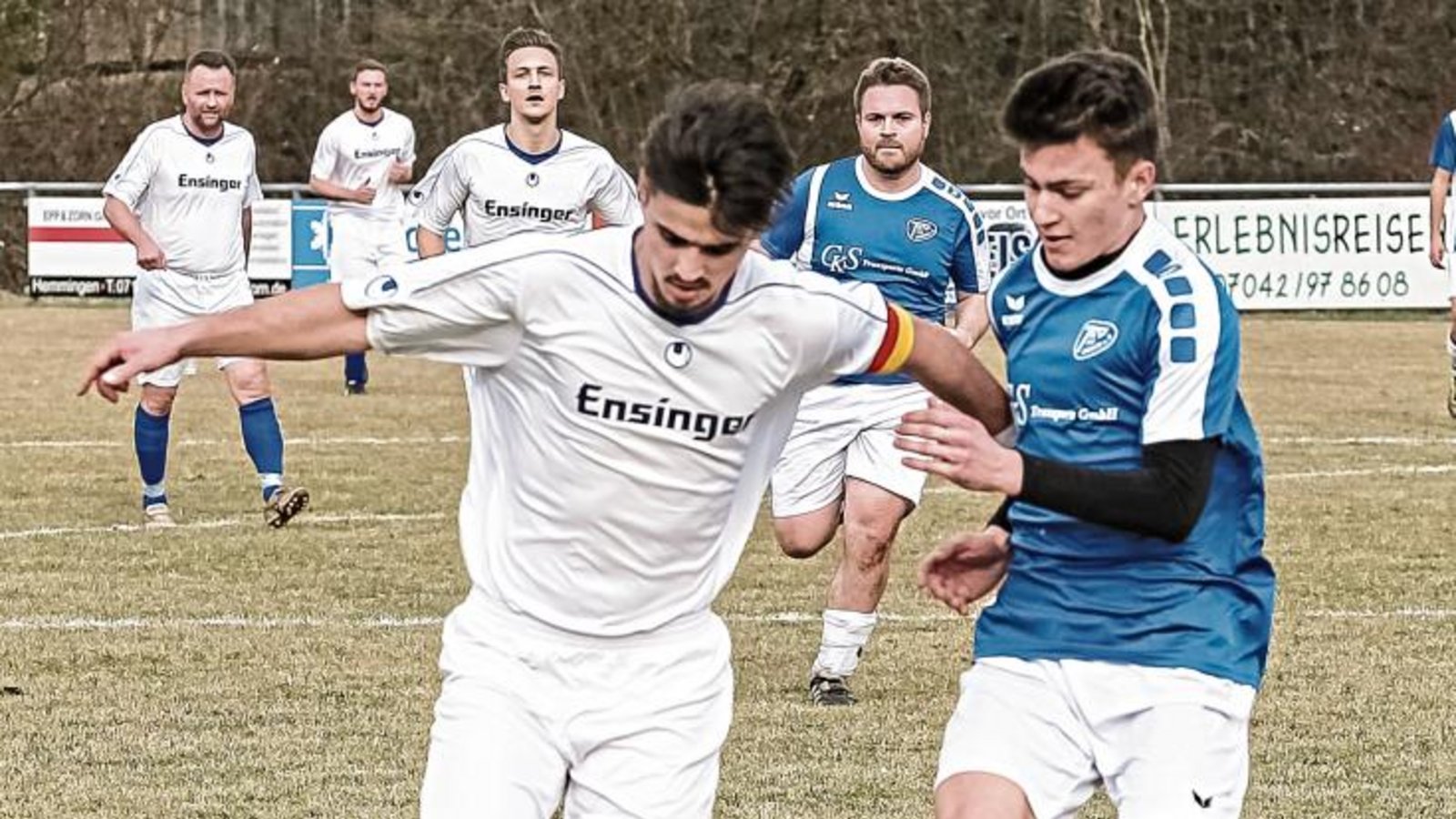 Für Gündelbachs Kapitän Waldemar Grinko (links) besteht die Chance auf einen Superstart in die Saison – falls sein Team am Samstag gegen Roßwag/Mühlhausen punktet. Foto: Archiv/Simecek Für Gündelbachs Kapitän Waldemar Grinko (links) besteht die Chance auf einen Superstart in die Saison – falls sein Team am Samstag gegen Roßwag/Mühlhausen punktet. Foto: Archiv/Simecek