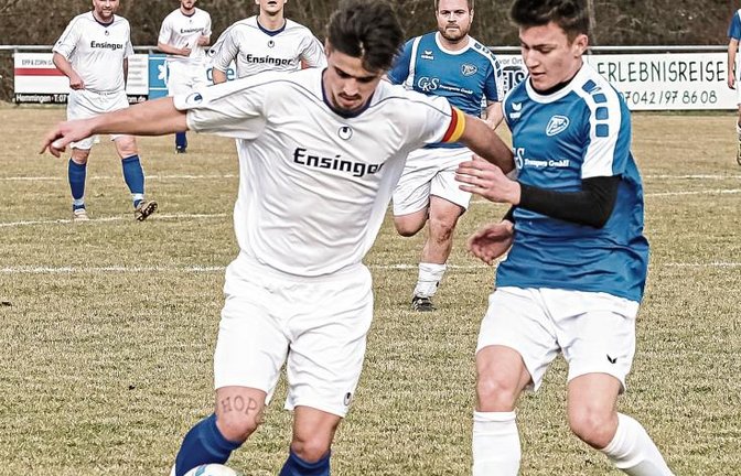 Für Gündelbachs Kapitän Waldemar Grinko (links) besteht die Chance auf einen Superstart in die Saison – falls sein Team am Samstag gegen Roßwag/Mühlhausen punktet. Foto: Archiv/Simecek