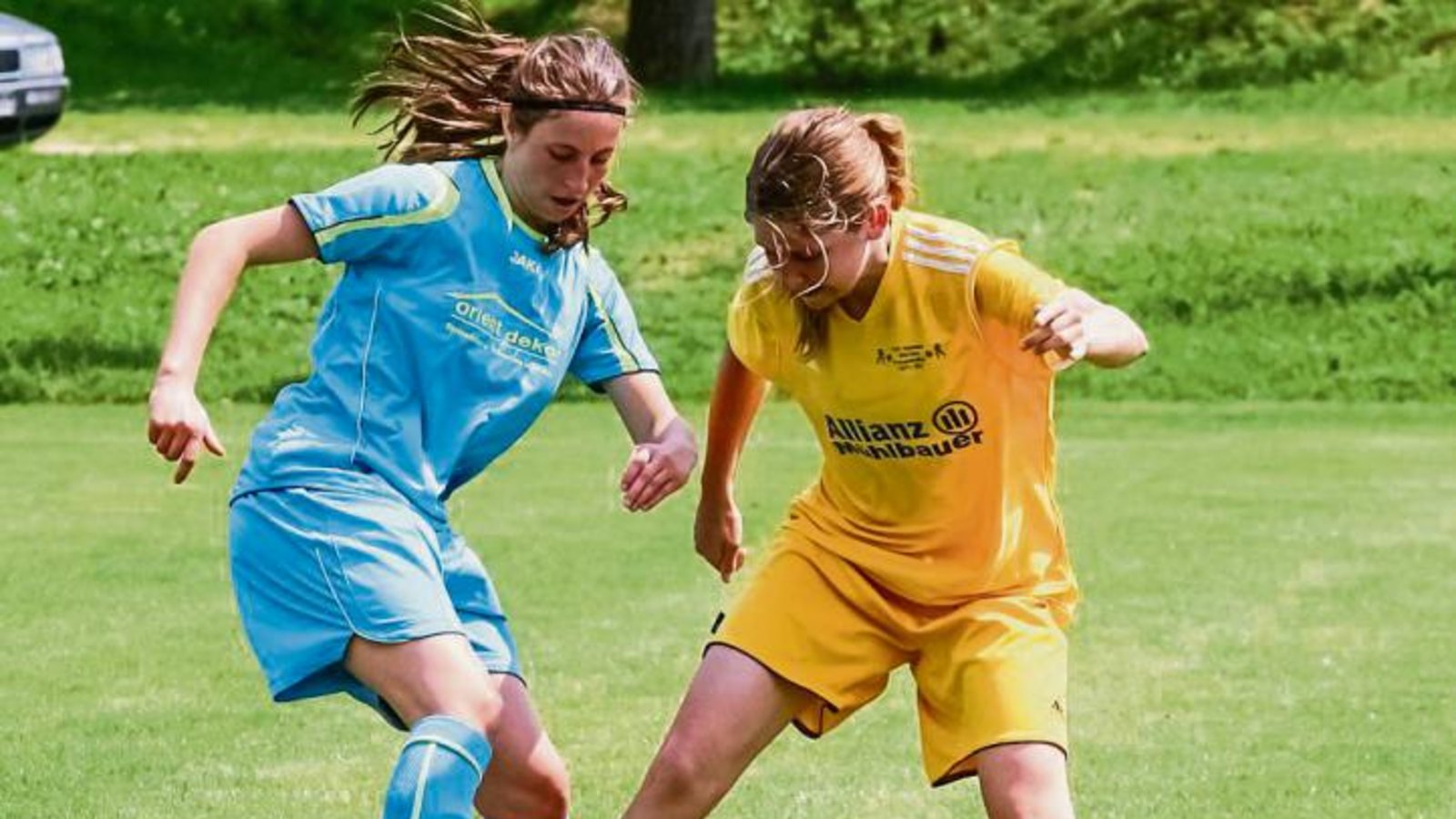 Julia Kauffmann (rechts) möchte am Sonntag möglichst viele Bälle für die SGM erobern, damit es endlich zum Dreier gegen Merklingen reicht. Foto: Simecek Julia Kauffmann (rechts) möchte am Sonntag möglichst viele Bälle für die SGM erobern, damit es endlich zum Dreier gegen Merklingen reicht. Foto: Simecek