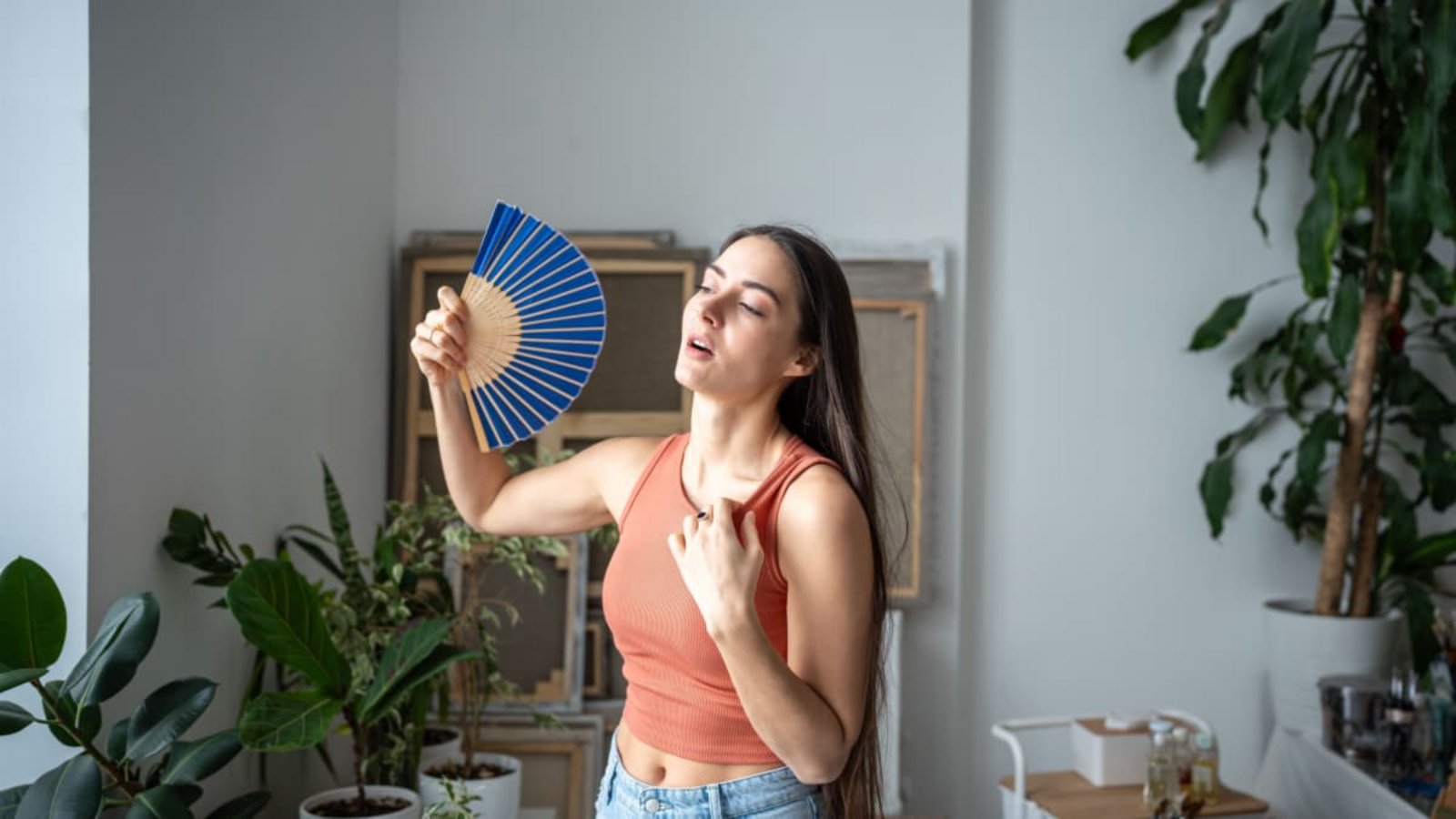 Die Hitzewelle ist aktuell extrem. In Stuttgart gibt es einige klimatisierte Orte, die Schutz vor der Hitze bieten.Shutterstock/DimaBerlin Die Hitzewelle ist aktuell extrem. In Stuttgart gibt es einige klimatisierte Orte, die Schutz vor der Hitze bieten.Shutterstock/DimaBerlin