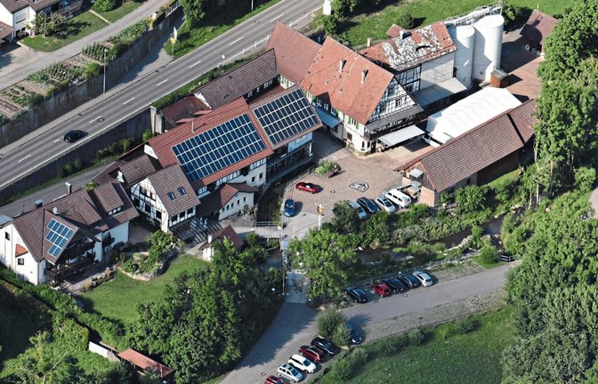 Im Hof der Fessler Mühle in Sersheim findet am Samstag die Tour-Hocketse statt. Foto: p