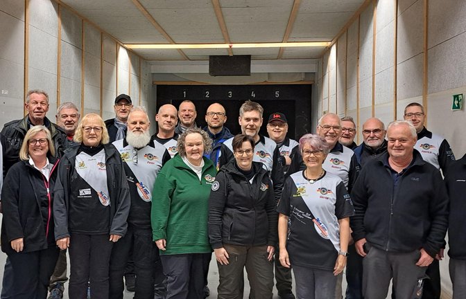 Zahlreiche Helferinnen und Helfer tragen zum Gelingen des Eichwald-Cups bei.  <span class='image-autor'>Foto: p</span>