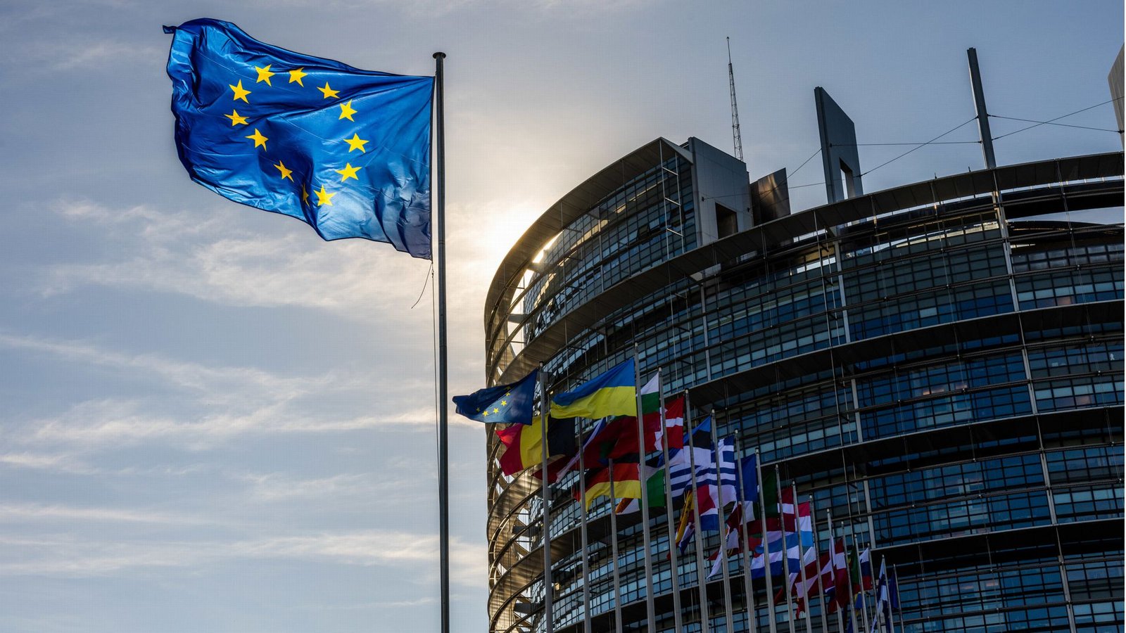 Die letzte Sitzung des EU-Parlaments in dieser Legislaturperiode ist zu Ende. Neben sehr viel Arbeit gab es auch außergewöhnlich viele Emotionen.Foto: dpa/Philipp von Ditfurth Die letzte Sitzung des EU-Parlaments in dieser Legislaturperiode ist zu Ende. Neben sehr viel Arbeit gab es auch außergewöhnlich viele Emotionen.Foto: dpa/Philipp von Ditfurth