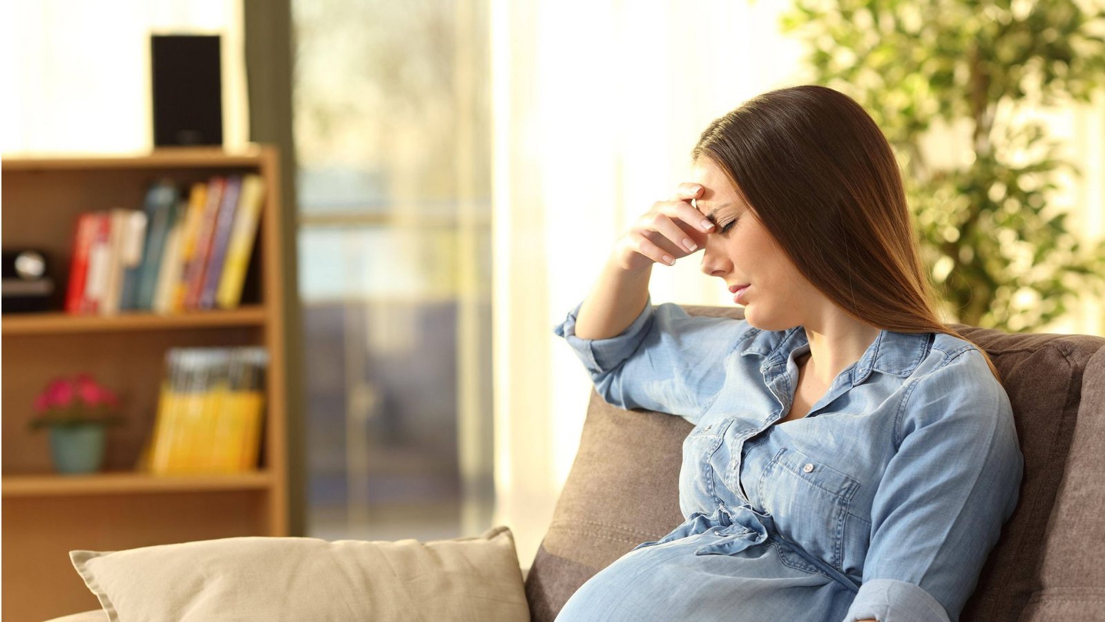 Nicht alle Schwangeren sind durchweg happy. Einige Frauen haben starke gesundheitliche Beschwerden.Foto: imago/Antonio Guillem Nicht alle Schwangeren sind durchweg happy. Einige Frauen haben starke gesundheitliche Beschwerden.Foto: imago/Antonio Guillem