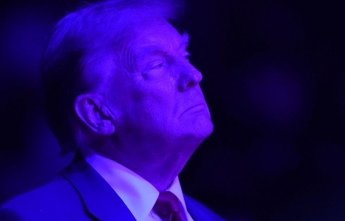Kurz nach seiner Verurteilung durch ein Geschworenengericht trat Donald Trump bei einem Kampfsport-Event in Newark auf.<span class='image-autor'>Foto: Imago/USA TODAY Network/Joe Camporeale</span>
