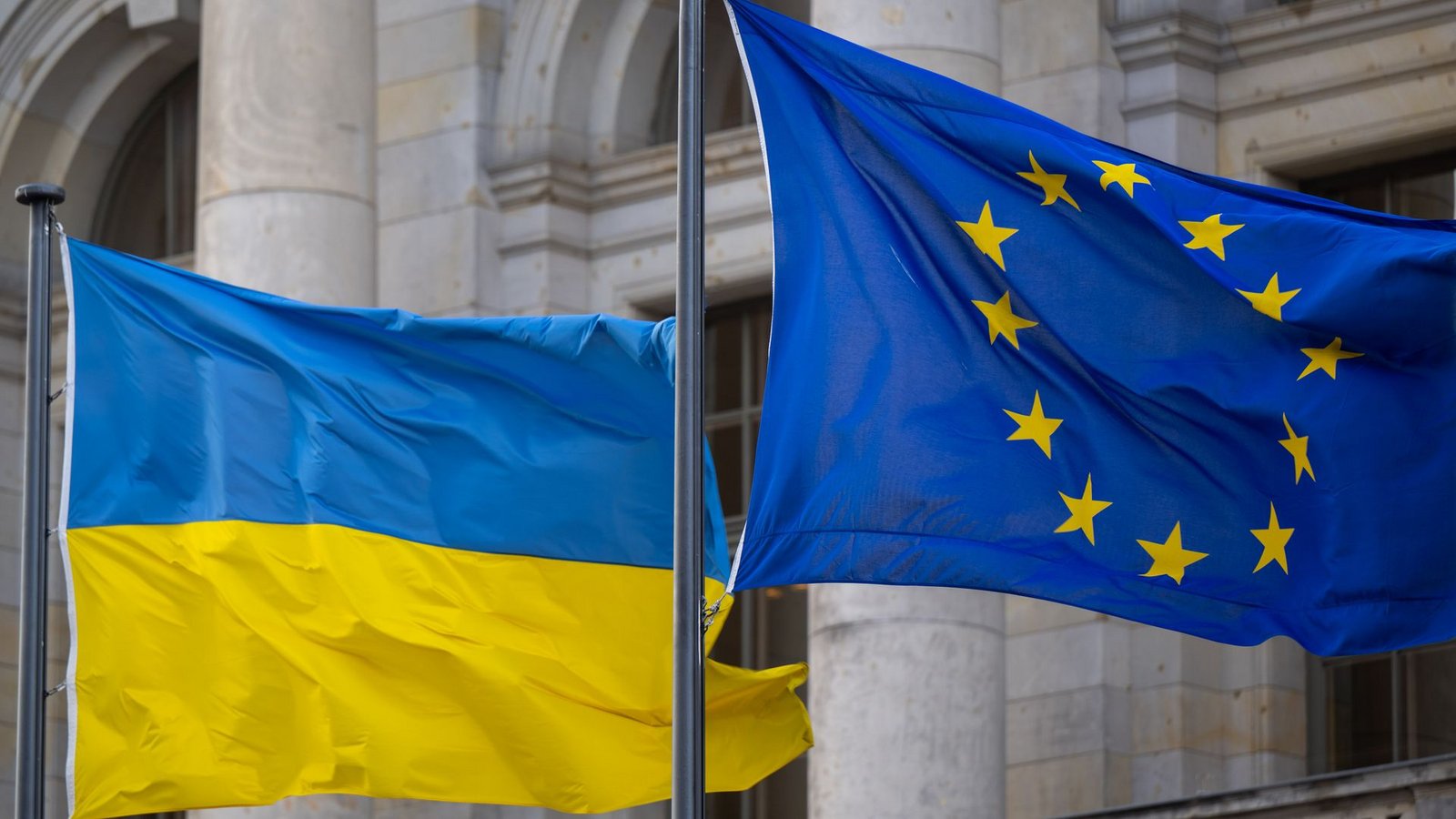 Die Ukraine will möglichst schnell Mitglied der EU werden. (Archivbild)Foto: Monika Skolimowska/dpa